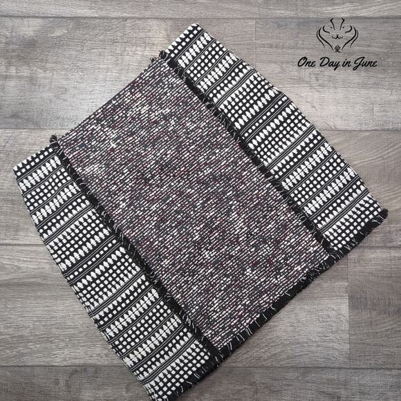 Loft Textured Mini Skirt Size 8 - Picture 1 of 5